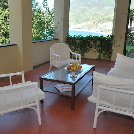Paradiso Lejlighed Levanto
